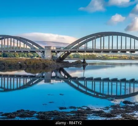 ホテル The Lansdowne ケンメア