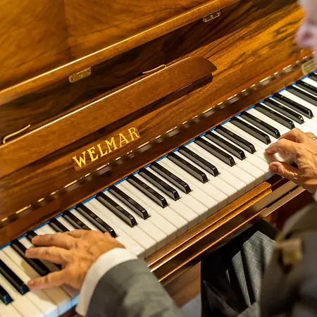 ホテル The Lansdowne