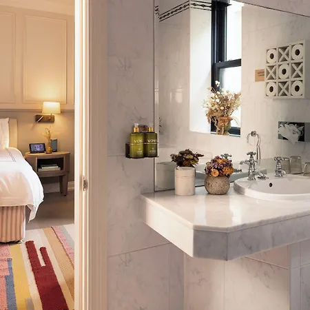 The Lansdowne 4*