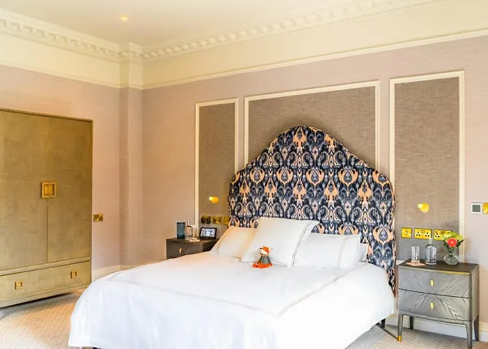 The Lansdowne 4*