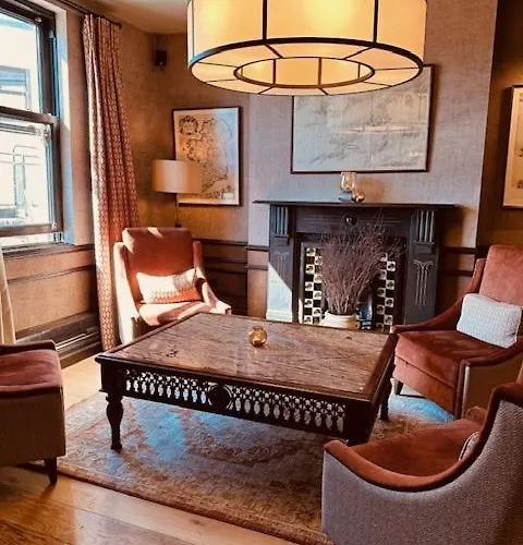 The Lansdowne Hotel 4*