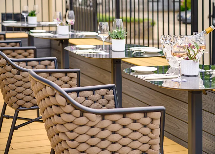 Ξενοδοχείο The Lansdowne 4*