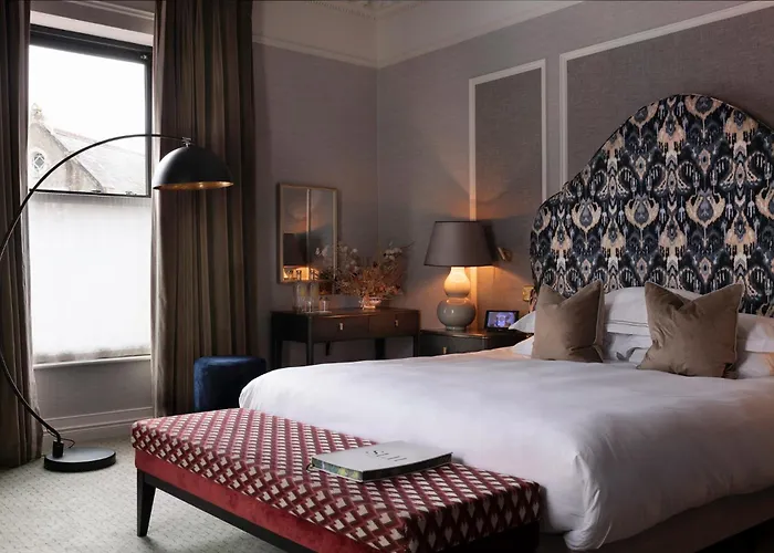 The Lansdowne Hotel 4*
